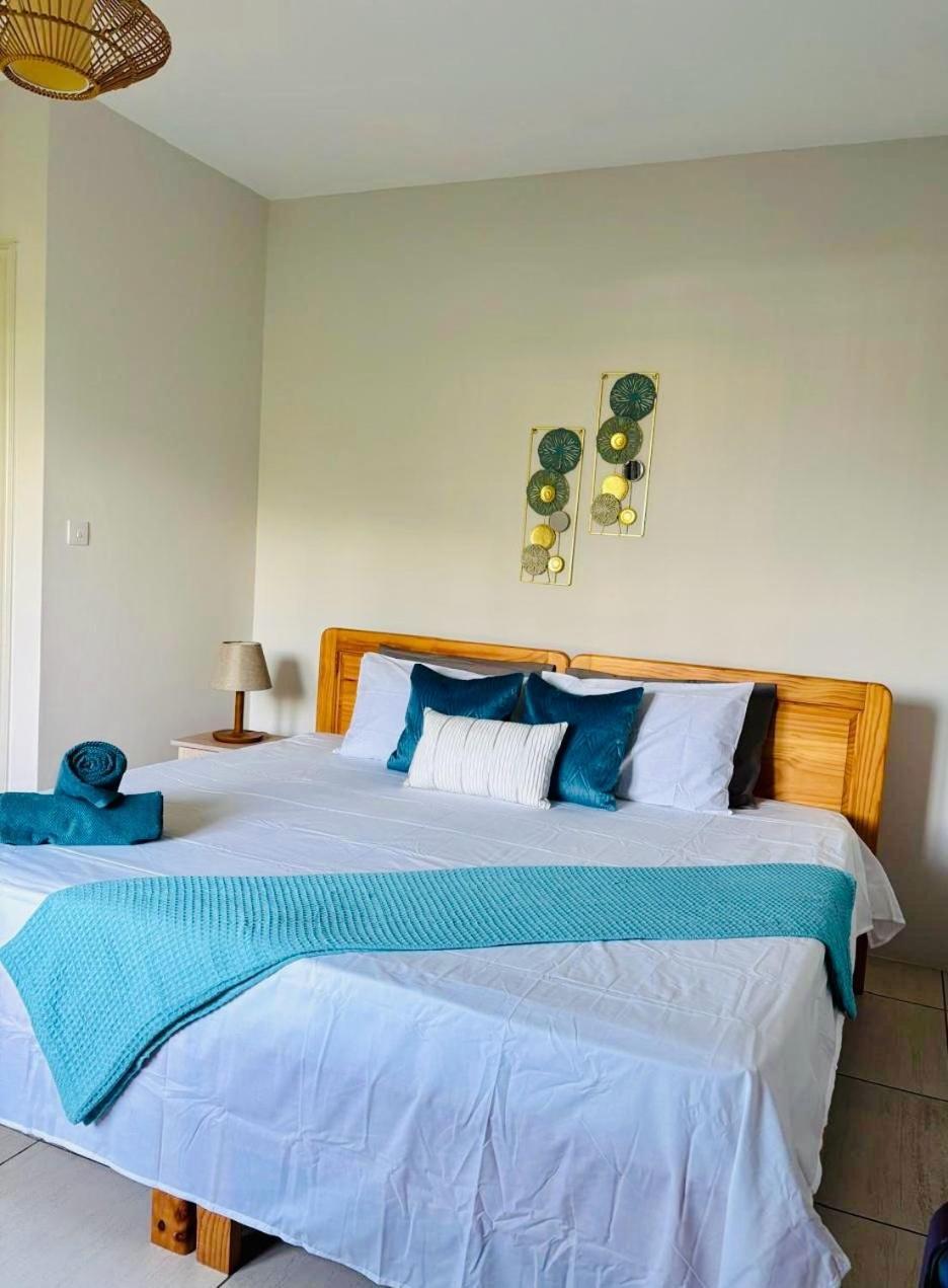 Stunning 3-Bedroom Apartment With Private Rooftop Terrace & Gorgeous Pool Flic en Flac Luaran gambar